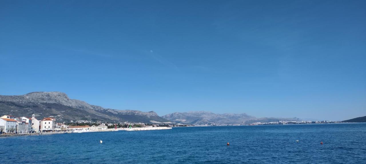 Apartman Figaro Pogled Od Milijun Dolara, 2 Tusa, 2 Wc Kastela Exterior photo