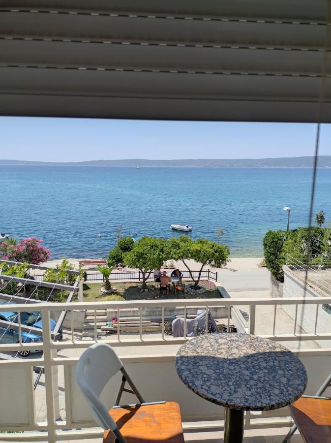 Apartman Figaro Pogled Od Milijun Dolara, 2 Tusa, 2 Wc Kastela Exterior photo