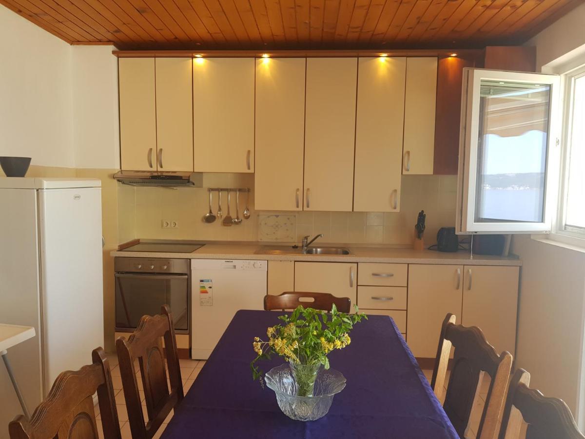 Apartman Figaro Pogled Od Milijun Dolara, 2 Tusa, 2 Wc Kastela Exterior photo