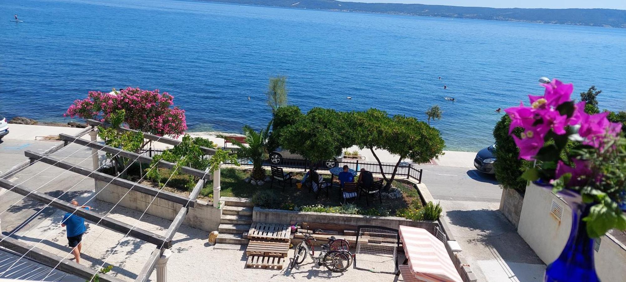 Apartman Figaro Pogled Od Milijun Dolara, 2 Tusa, 2 Wc Kastela Exterior photo