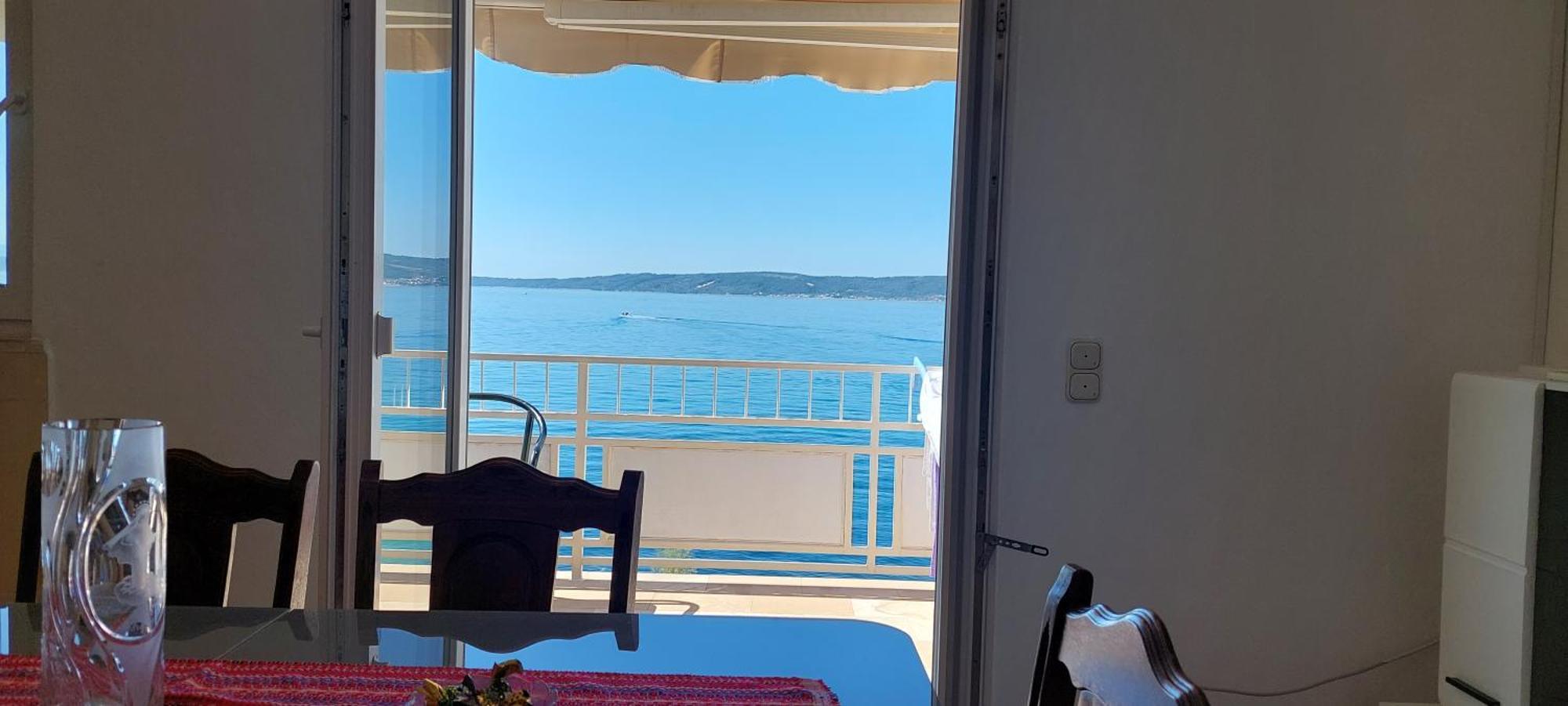 Apartman Figaro Pogled Od Milijun Dolara, 2 Tusa, 2 Wc Kastela Exterior photo