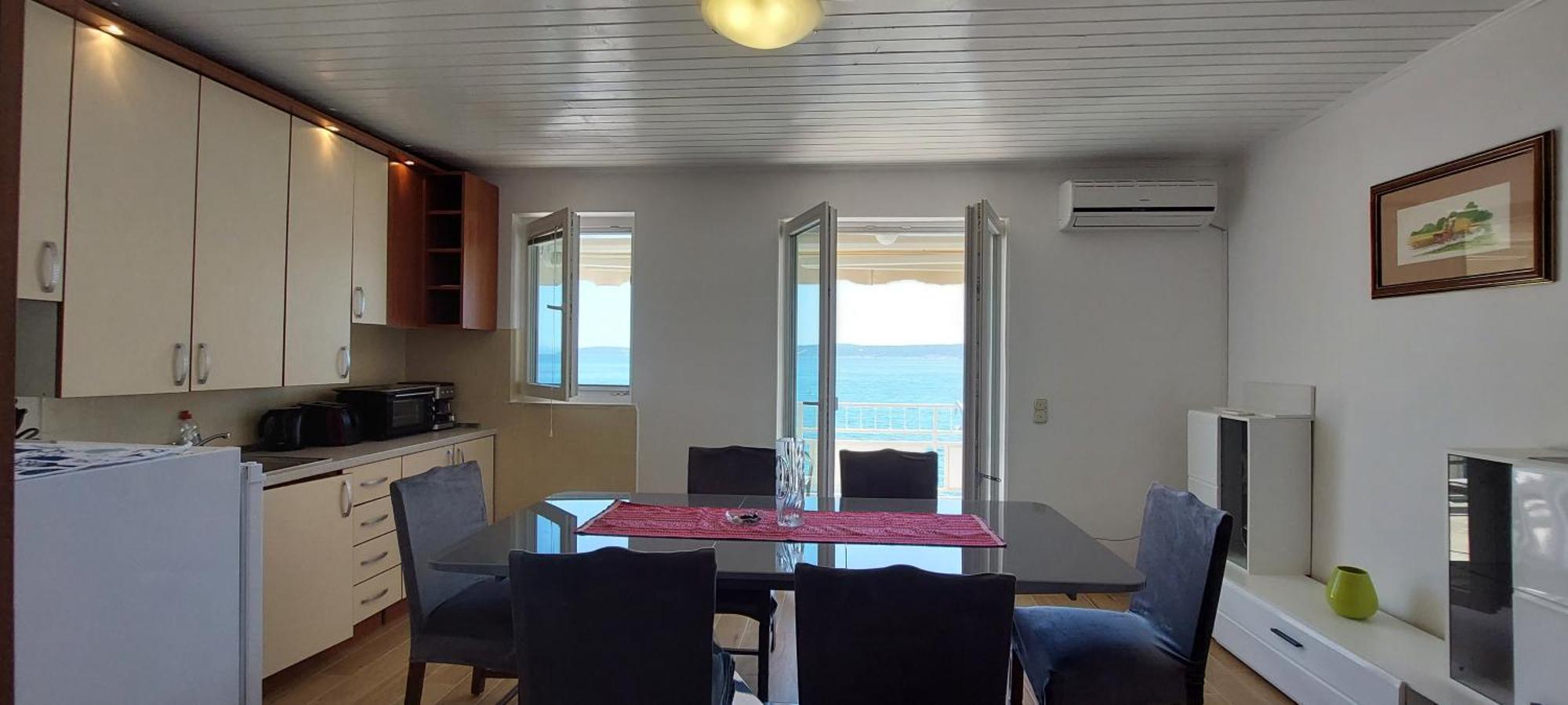 Apartman Figaro Pogled Od Milijun Dolara, 2 Tusa, 2 Wc Kastela Exterior photo